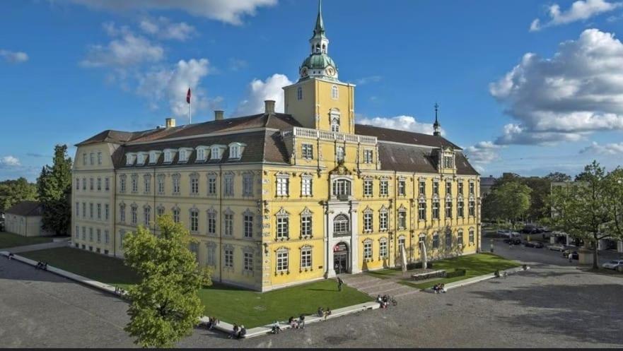 Hafenperle Ferienwohnung Am Alten Stadthafen In Oldenburg - Zentrale City Lage Екстер'єр фото